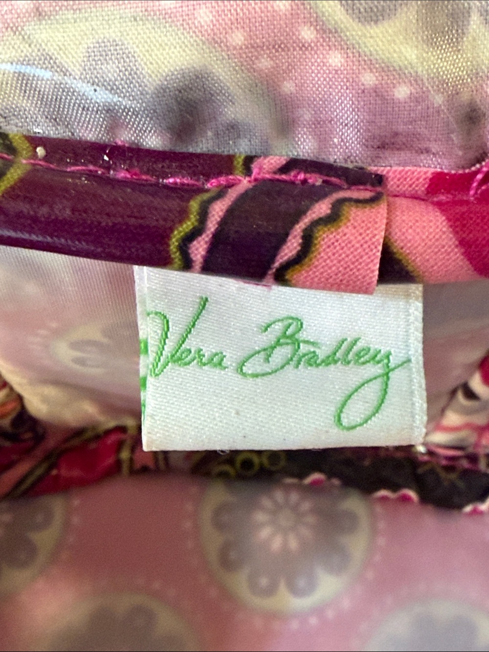 Vera Bradley Round Paisley Cosmetic Case in Pink and Green - Picture 4 of 9